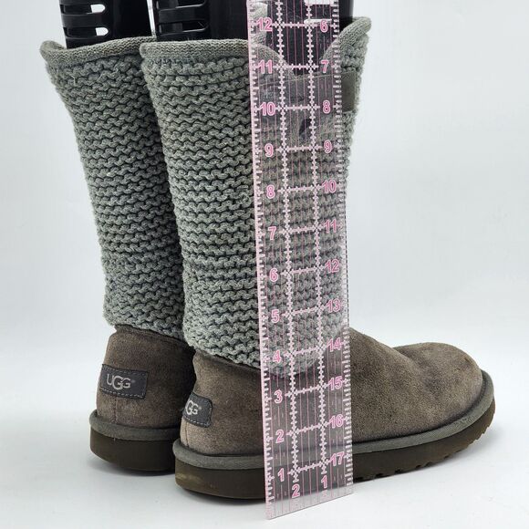 UGG Australia Shaina Knit Cuff Button Gray Slouch Boots in Size 8 - Picture 14 of 14